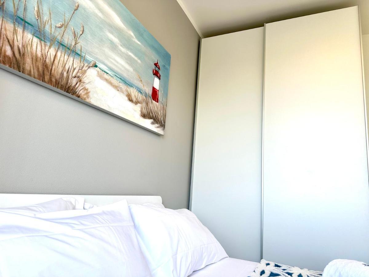 Beach Front Apartment Sabbiadoro Lignano Sabbiadoro Exterior photo